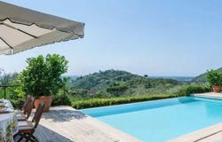 Capezzano Pianore, Tuscany 55041