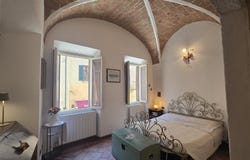 Volterra, Tuscany 56048