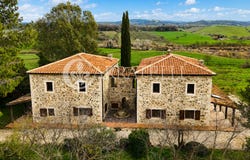 Manciano, Tuscany 58014