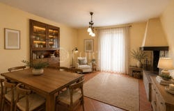 Monterchi, Tuscany 52035