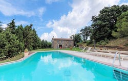 Lajatico, Tuscany 56030