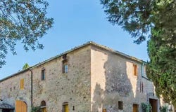 Volterra, Tuscany 56048