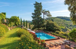 Bucine, Tuscany 52021