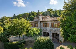 Sarteano, Tuscany 53047