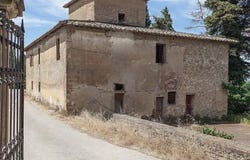 Montespertoli, Tuscany 50025