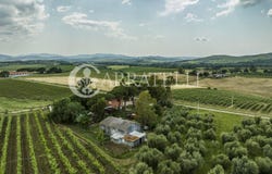 Roccastrada, Tuscany 58036