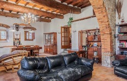 Scarperia, Tuscany 50038