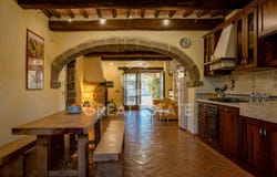 Seggiano, Tuscany 58038