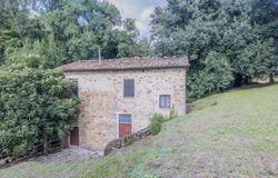 Lamporecchio, Tuscany 51035