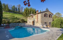Pratovecchio, Tuscany 52015
