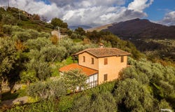 Pescia, Pescia, Tuscany 51017