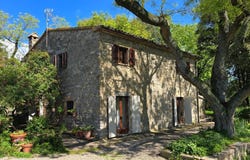 Basques, Umbria 05020