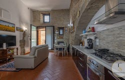 Cortona, Tuscany 52044