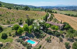 Urbino, Marche 61029