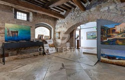 Montepulciano, Tuscany 53045