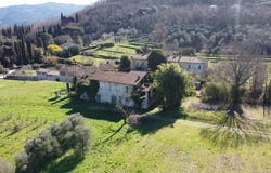 Lucca, Tuscany 55100