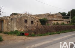 Chiaramonte Gulfi, Sicily 97010