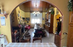 Guazzino, Tuscany 53048