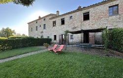 Cortona, Tuscany 52044