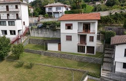 Novara, Piedmont 28040