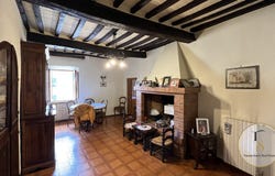 Cetona, Tuscany 53040