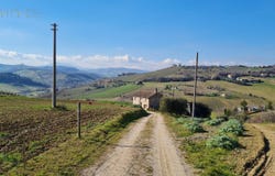 82 SP10, Montefiore dell'Aso, Marche 63062