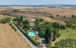 Chianni, Tuscany 56034