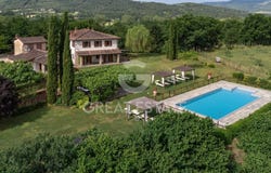 Laterina, Tuscany 52020