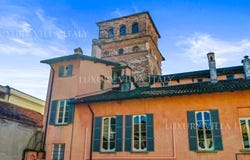 Pavia, Lombardy 27100