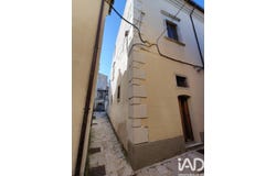 Acerenza, Basilicata 85011