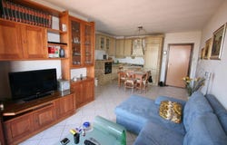 Bettolle, Tuscany 53048