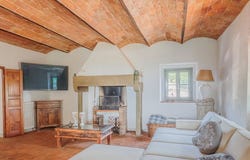 Capraia, Tuscany 50050