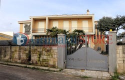 Squinzano, Apulia 73018