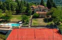Montespertoli, Tuscany 50025