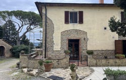 Pomarance, Tuscany 56044