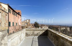 Montepulciano, Tuscany 53045