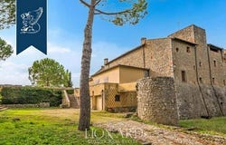 Monteriggioni, Siena
