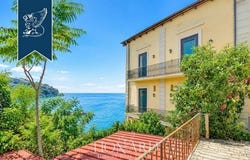 Vico Equense, Napoli