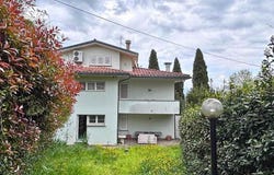 Paperino, Tuscany 59100