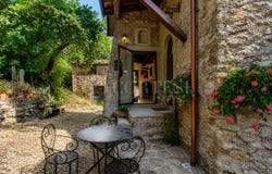 Capolona, Tuscany 52010