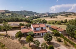 Cinigiano, Cinigiano, Tuscany 58044
