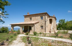 Cinigiano, Tuscany 58044