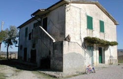 Cinigiano, Tuscany 58044