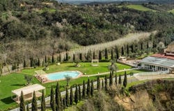 Palaia, Tuscany 56036