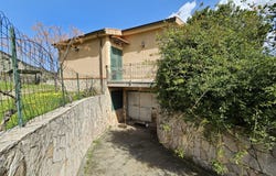 Collesano, Sicily 90016