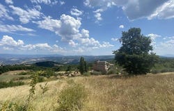 Todi, Umbria 06059