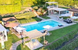 Camaiore, Tuscany 55041