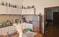 Bettolle, Tuscany 53048