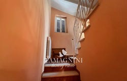 Sarteano, Tuscany 53047