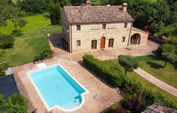 Loro Piceno, Marche 62020